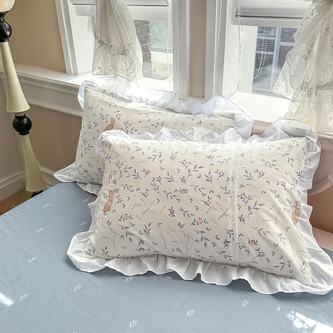 VM VOUGEMARKET Queen Comforter Set White Blue Girls Romantic Ruffle Comforter with 2 Pillow Shams Vintage Cozy Bed Comforter Set for All Seasons(Queen,Rabbit)