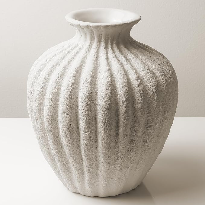 Ceramic Vase Rustic White for Farmhouse, Small Table Decorative Vase for Home Decor, Nordic for Ofice Hotel Living Room, Shelf, Tabletop Décor