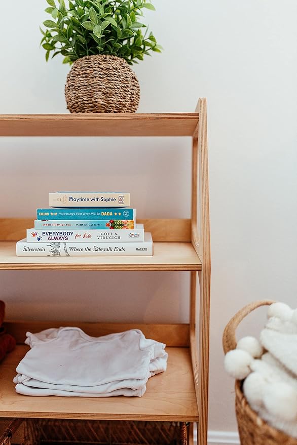 WOOD&ROOM Montessori Corner Shelf - 3 Tier Wooden Kids Bookshelf for Toddlers, Book Storage for Classroom, Toy Shelf Organizer, Small Bookshelf for Kids Room, Nursery Montessori Furniture