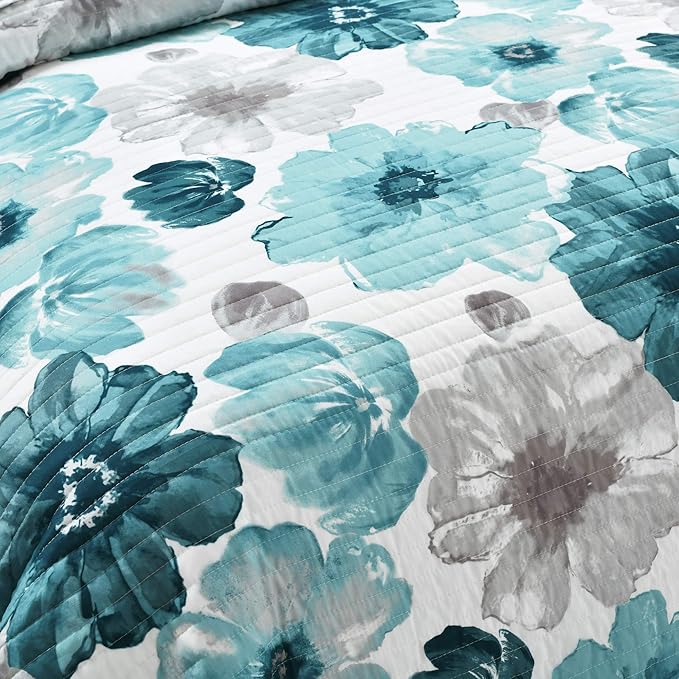 Lush Decor Leah Reversible Floral Quilt Set, 3 Piece Set, King, Blue - Watercolor Botanical - Cottage Core - French Country Decor- Bedding Queen Size
