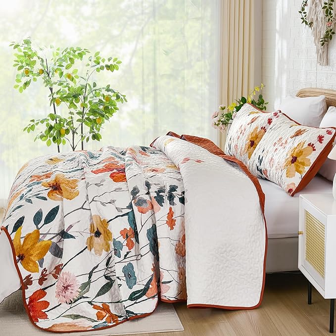 Anibedding Floral Quilt Set King Size, Burnt Orange Bedspread with 2 Pillowcases, Soft Microfiber Lightweight Coverlet Bedding Set for All Season(104"x90")