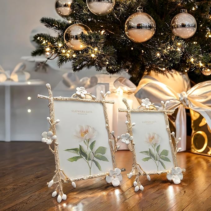 Vintage 4X6 Floral Metal Picture Frame with Enamel Finis Glass Front - Ornate Antique Big White Flowers Photo Frame Tabletop/Wall Display Gifts for Women