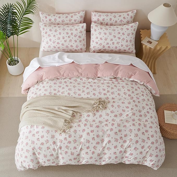 Queen Comforter Set Flowers Soft 3 Pieces Chic Crinkle Gauze Fabric Garden Style Floral Print Botanical Comforter for All Seasons Luxury Warmth Comfy Breathable with 2 Pillowcases