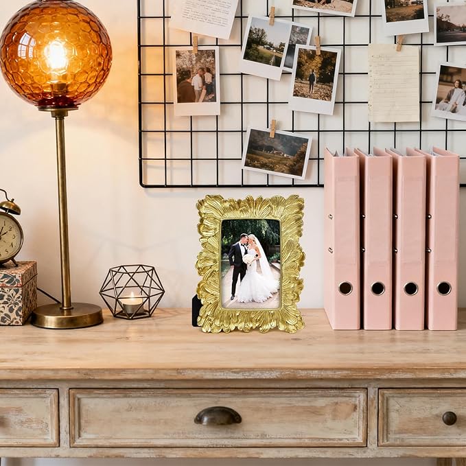 3.5x5 Vintage Picture Frame Gold, Ornate Leaves Photo Frame with Glass Front, Elegant Picture Frame for Wall or Tabletop Display, Gift ldeas for Home Decor