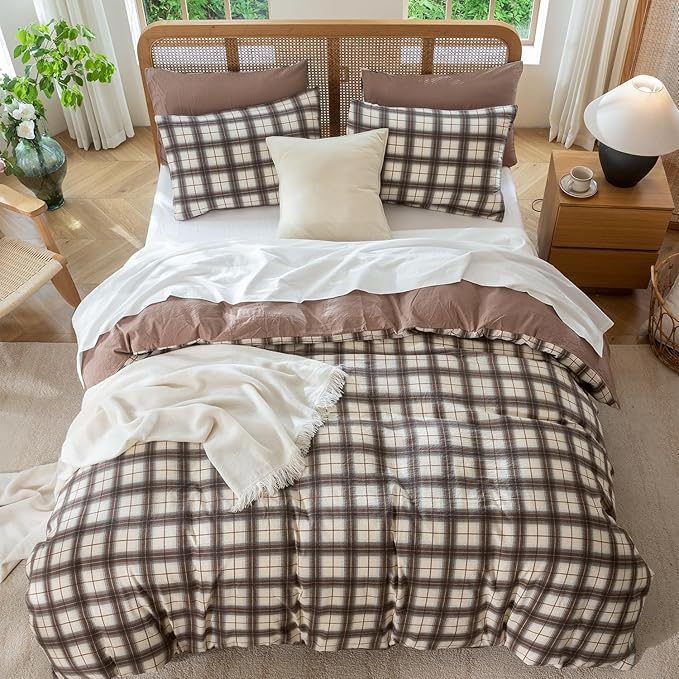 Queen Comforter Set Plaid 3 Pieces Soft Crinkle Gauze Fabric Plaid Bedding, Vintage Style Checkered Gingham Comforter Set for All Seasons Luxury Warmth Comfy Breathable with 2 Pillowcases