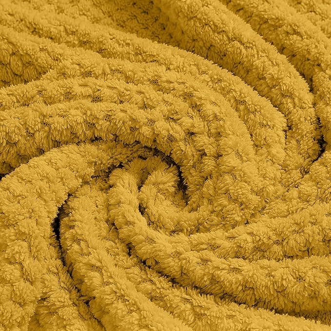 Smuge Extra Large Bath Towel Sheet Set 35x70 Inches - Oversized Bath Towels Set,Jumbo Large Microfiber - Quick Dry,Super Soft,Highly Absorbent Towel Set for Bathroom,Hotel,SPA,Pack of 4(Sweet Yellow)