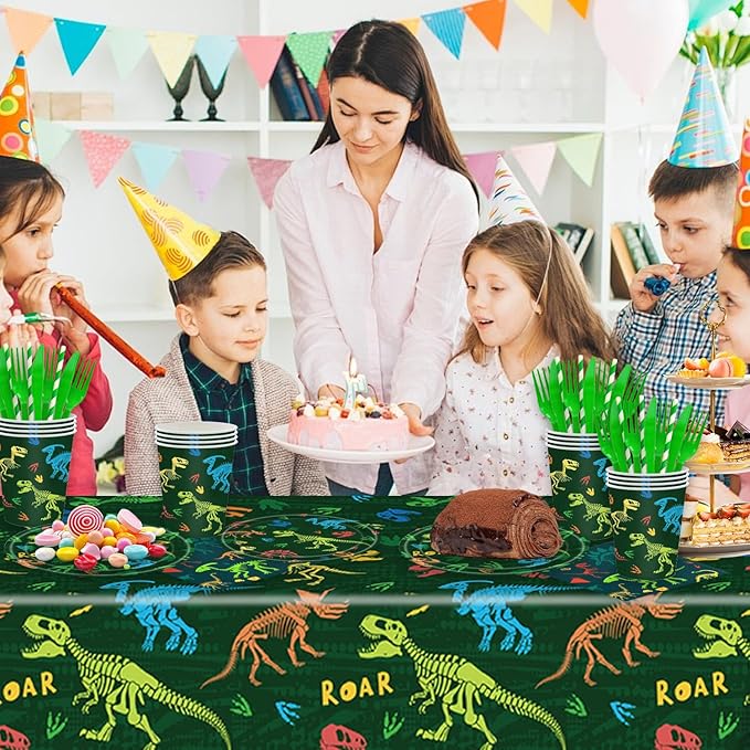 141pcs Dinosaur Birthday Decorations Kit Dinosaur Party Decorations with Trex Dino Plates, Cups, Forks, Knives, Straws,Napkins,Tablecloth for Boys Dino Themes Party Supplies Suitable for 20 Guests
