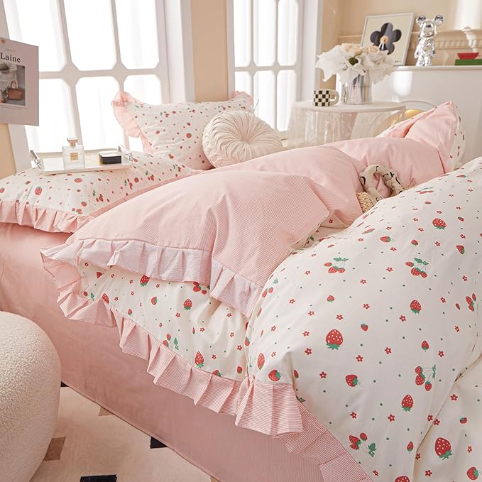 Kawaii Pink Strawberry Duvet Cover Twin Cotton Girls Lace Duvet Cover Cute Ruffle Bedding Set Kawaii Strawberry Ruffle Comforter Cover Romantic Princess Bedding Cover with 2 Pillowcases