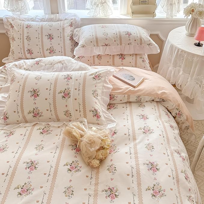 VM VOUGEMARKET Full Comforter Set Elegant Pink Flower Printed Romantic Ruffle Comforter with 2 Pillow Shams Reversible White Lace Bedding Comforter Set for Teen Girls(3pcs,Full)