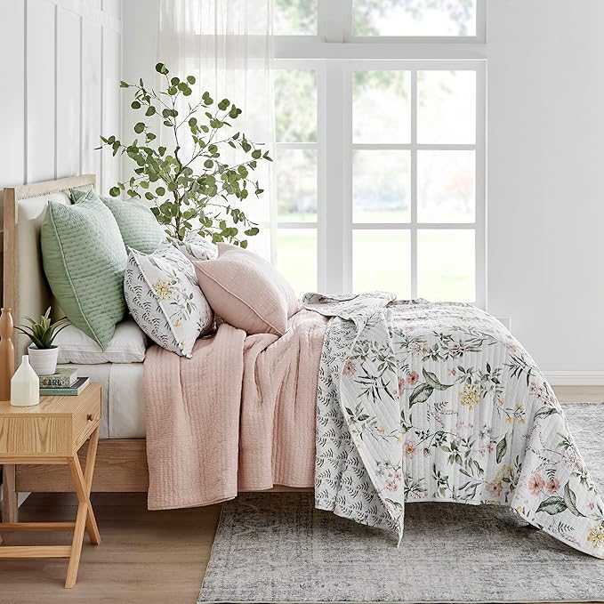 Levtex Home Cross Stitch Reversible Full/Queen Quilt Set (88x92in) with 2 Pillow Shams (26x20in) - Stitch Texture - Blush - Cotton Full/Queen Size Quilt Bedding Set - Lightweight, Soft, Pre-Washed