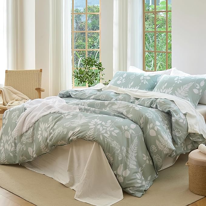 Nayoroom Floral Duvet Cover Queen Size White Green Botanical Flower Cottage Core Bedding Set 3 Pieces Soft Lightweight Microfiber Spring Aesthetic Duvet Cover Gift for Women