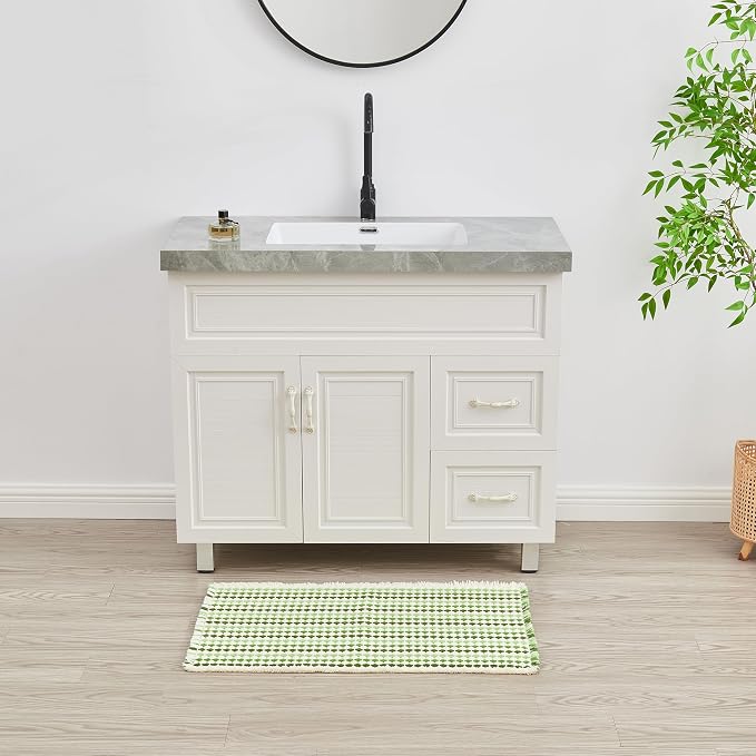 Douceur Boho Bath mat for Bathroom Floor Non Slip, Acrylic Blend Cute Bath Mats with Tassels, Quick Dry Bath mats Machine Washable, 20" x 32", Green
