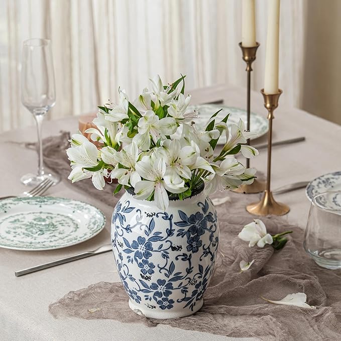 Blue and White Vintage Vase, Ceramic Chinoiserie Floral Vases, Round Farmhouse Rustic Table Centerpiece, Tuscan Home Decor, Large Crackle Glaze Flower Vase for Living Room, Office 6.9 Inch