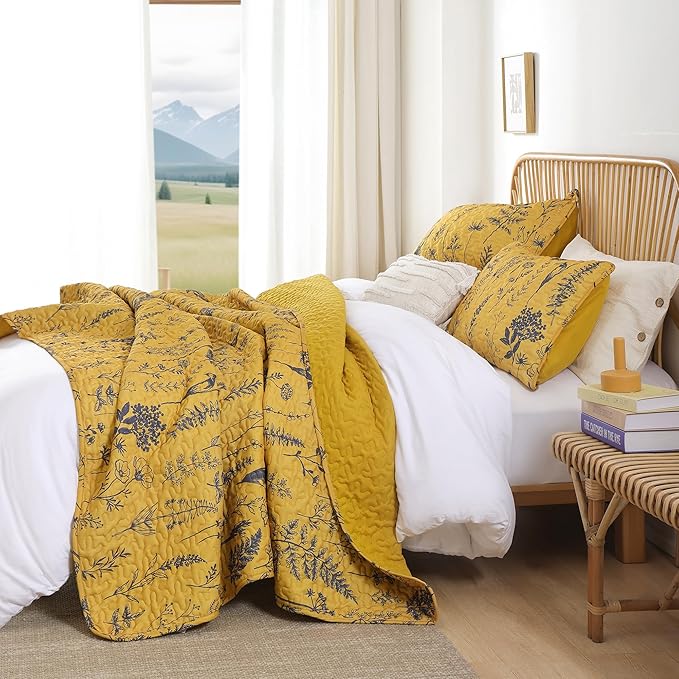 JANZAA Quilts Queen Size Ginger Quilt Botanical with Floral Pattern Microfiber Bedspreads Queen Size 3 Pieces Lightweight Comforter Reversible Bedding Set, 1 Quilt 90x90 inches, 2 Pillowcases