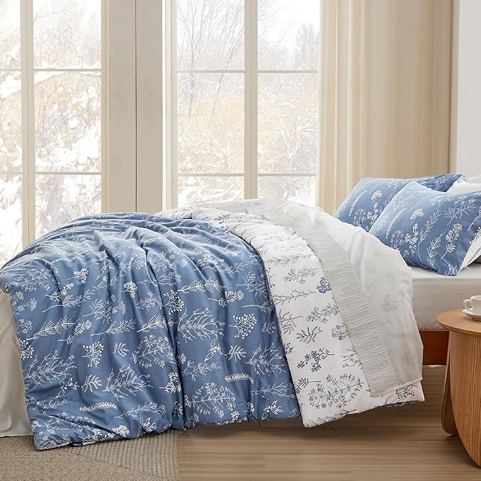 Bedsure Twin/Twin XL Comforter Set - Infinity Blue Comforter, Cute Floral Bedding Comforter Sets, Gifts for Woman, 2 Pieces, 1 Soft Reversible Botanical Flowers Comforter and 1 Pillow Sham