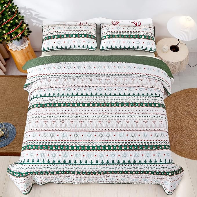Dinjoy Christmas Quilt Set King Size, Green White Snowflake Christmas Tree Holiday Quilt Bedding Set Xmas New Year Bedspread Soft Microfiber 3 Pieces Coverlet for Kid Adult 104"x90" New Year Gift