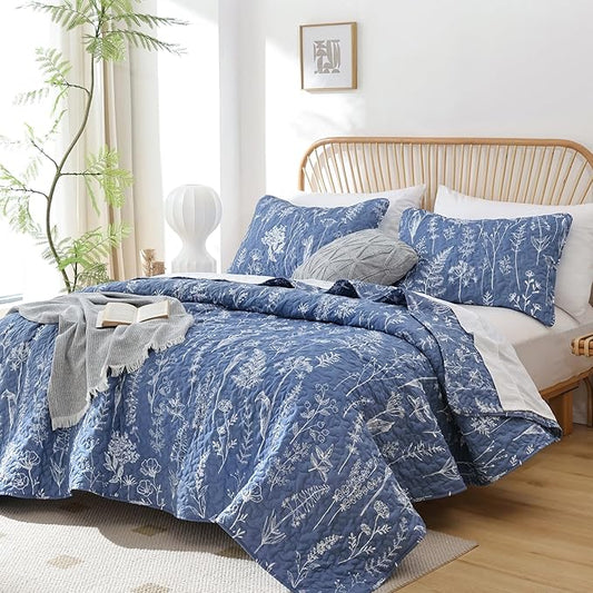 JANZAA Twin Quilt Infinity Blue Quilt Bed Spread Boho Quilt with Floral Pattern Microfiber Quilts Set 2 Pieces Lightweight Comforter Reversible Bedding Set, 1 Quil 66x90 inches, 1 Pillowcase