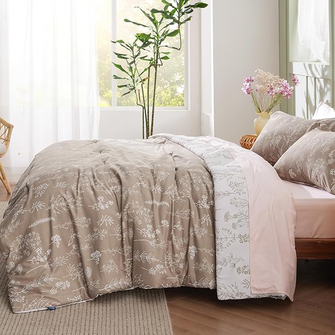 Bedsure Twin/Twin XL Comforter Set - Light Taupe Bed Set, 2 Pieces Cute Floral Bedding, 1 Soft Reversible Botanical Flowers Comforter and 1 Pillow Sham