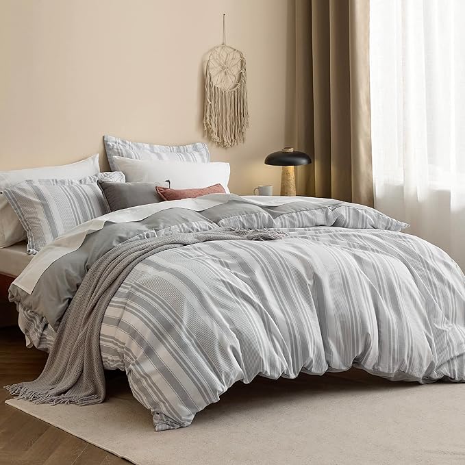 Bedsure Twin/Twin XL Duvet Cover Kids - Striped Reversible Duvet Cover Set with Zipper Closure, 2 Pieces Grey Bedding Set with 8 Corner Ties and 1 Pillow Sham 20"x26"