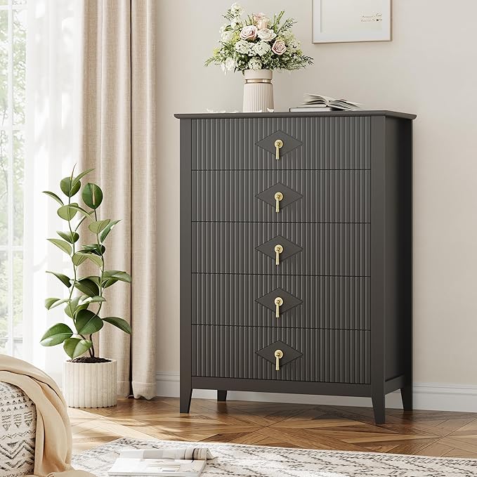 GarveeHome Fluted Dresser for Bedroom, 42.9" Tall 5-Drawer Wood Dresser, Modern Chest of Drawers, Storage Organizer Cabinet for Living Room, Hallway, Entryway, Black