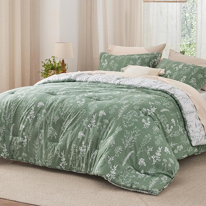 Bedsure King Comforter Set - Green Bed Set, 3 Pieces Cute Floral Bedding, 1 Soft Reversible Botanical Flowers Comforter and 2 Pillow Shams