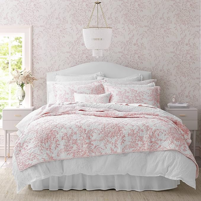 Laura Ashley - King Quilt Set, Soft & Reversible Cotton Floral Bedding with a Medium Weight Feel, 3 Piece Bed Set with Matching Pillowcases (Bedford Pink)