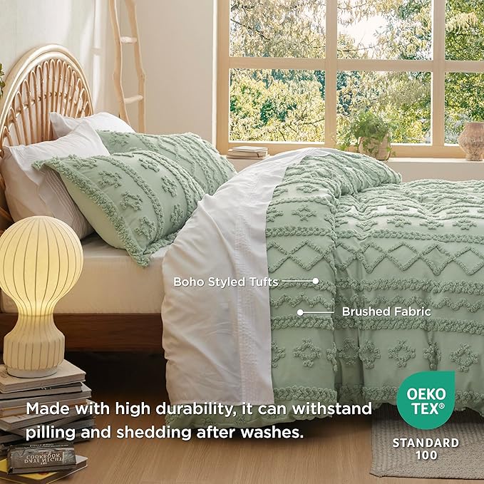 Bedsure Boho Duvet Cover Queen Size, Soft & Comfortable Elegant Design Boho Bedding for Decoration, Machine Washable Comforter Cover for All Seasons,Includes 1 Duvet Cover & 2 Pillow Shams,Light Green