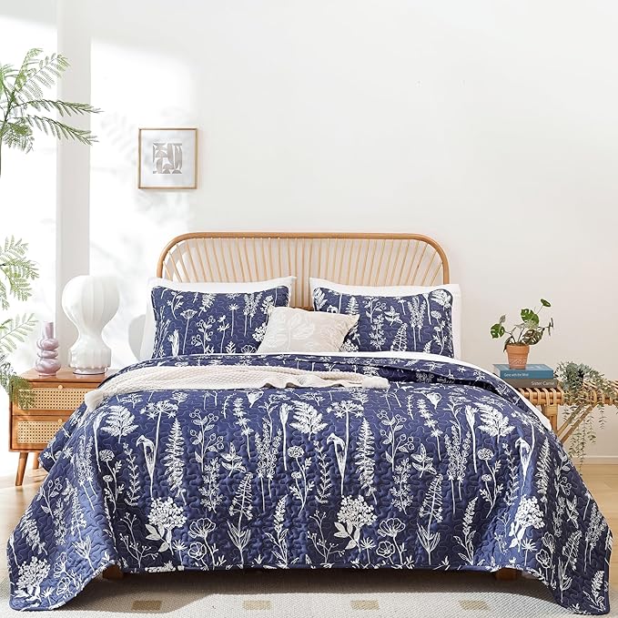 JANZAA Quilts Queen Size Navy Blue Floral Queen Quilt Bedding Set Microfiber Boho Bedspread Lightweight Reversible Coverlet 1 Quilt 90x90 inches with 2 Pillow Cases