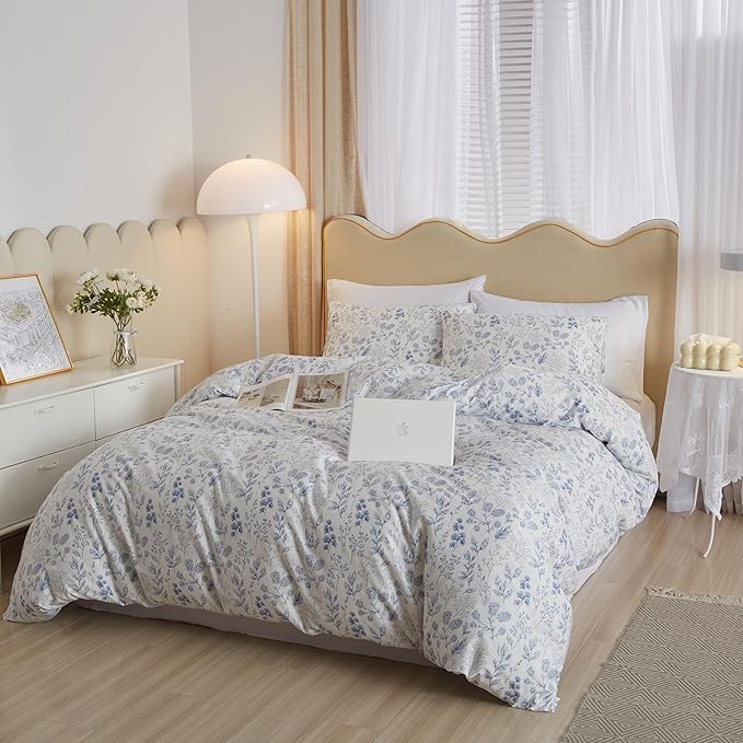 Blue Floral Comforter Set Twin XL Vintage Floral Botanical Bedding Comforter Set Cottagecore Cute Flowers Comforter with 2 Pillowcases Fluffy Soft Aesthetic Botanical Bedding Set for All Seasons