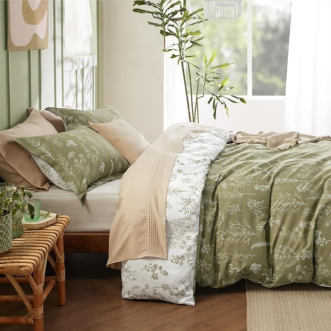 Bedsure Duvet Cover King Size - Reversible Olive Green King Duvet Cover Set with Zipper Closure, 3 Pieces Floral Patterned Bedding Set with 8 Corner Ties and 2 Pillow Shams