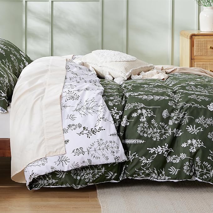 Bedsure Duvet Cover Queen Size - Reversible Dark Green Queen Duvet Cover Set with Zipper Closure, 3 Pieces Floral Patterned Bedding Set with 8 Corner Ties and 2 Pillow Shams