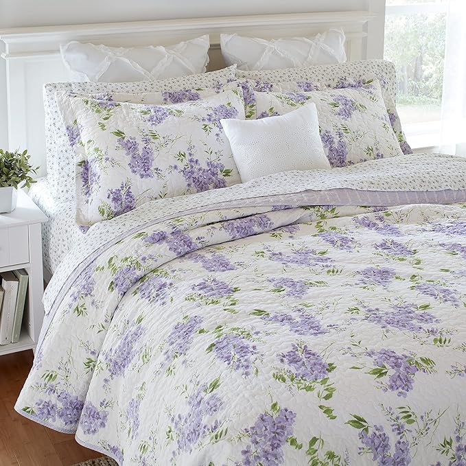 Laura Ashley - King Quilt Set - Cotton Reversible Bedding with Matching Shams, Lightweight & Soft Decor (Keighley Lilac, King)