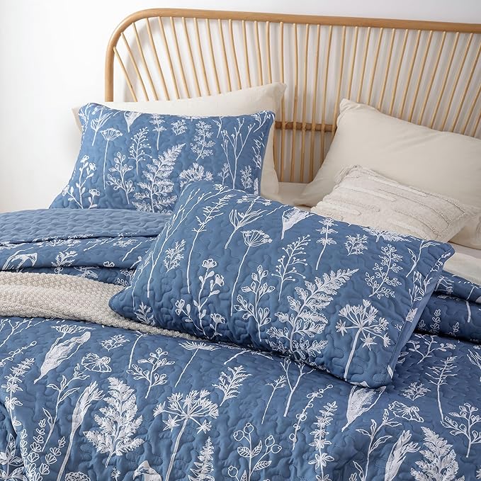 JANZAA Quilts Queen Size Infinity Blue Floral Queen Quilt Bedding Set Microfiber Boho Bedspread Lightweight Reversible Coverlet with 2 Pillowcases