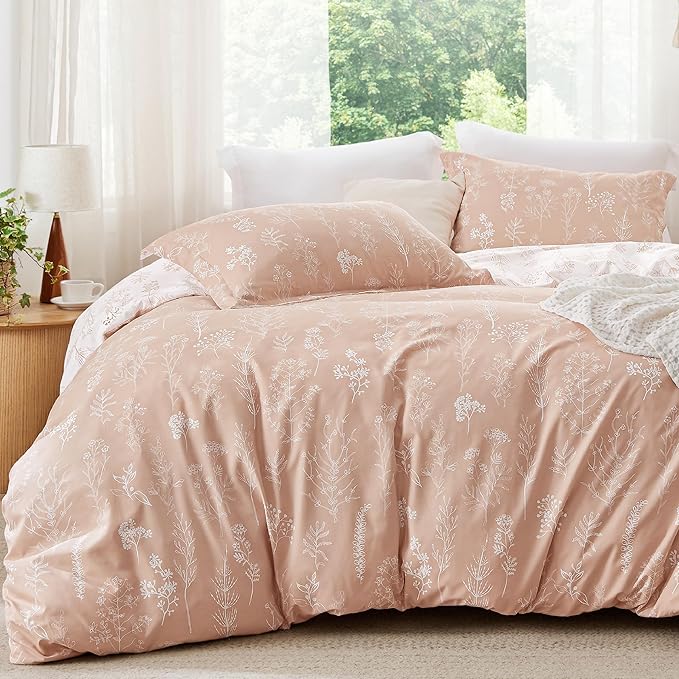 Bedsure Oversized Queen Comforter Set - Dusty Rose Bed Set, 3 Pieces Cute Floral Bedding, 1 Soft Reversible Botanical Flowers Comforter and 2 Pillow Shams