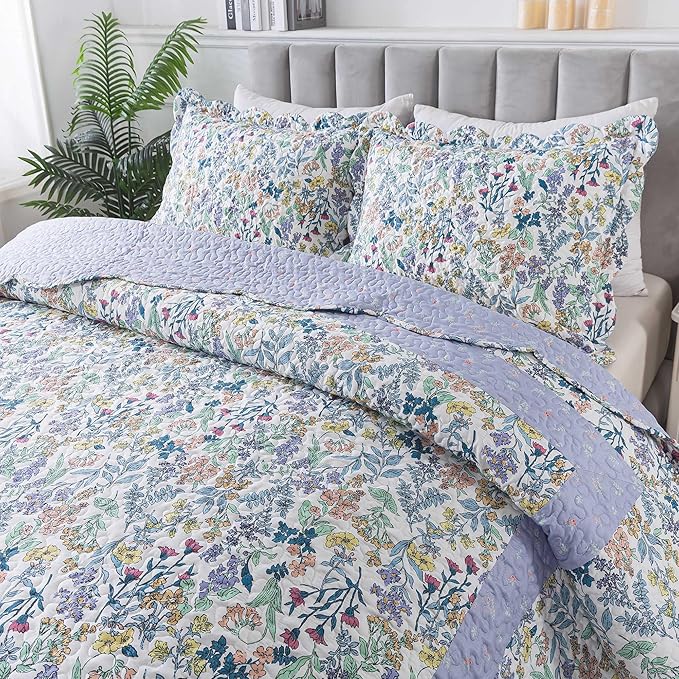 HoneiLife Oversized King Bedspreads - California King Quilt Sets 120"x120",3-Piece Floral Bedspreads, Lightweight Coverlets, Wildflower Quilts, King Quilt Bedding Sets for All Season Use