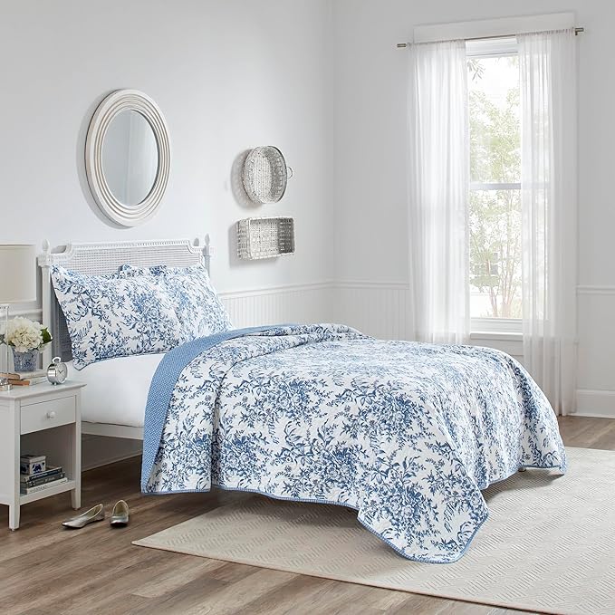 Laura Ashley - Queen Quilt Set, Reversible Cotton Bedding with Matching Shams, Home Decor for All Seasons (Bedford Delft Blue, Queen)