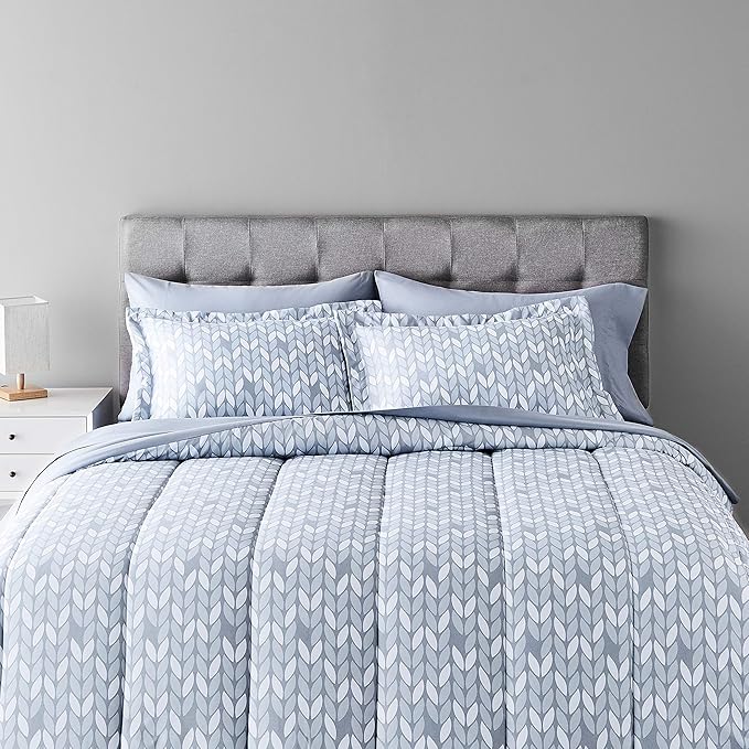 Amazon Basics Full/Queen Comforter Set with Herringbone Sheets, 7-Piece Gray Leaf Bedding, Lightweight Microfiber Bed-in-a-Bag