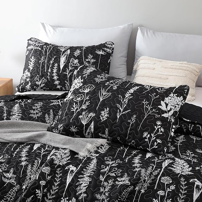 JANZAA Quilts Queen Size Bed Spread Botanical 3 Pieces Quilts Queen Size Sets with Floral Pattern Lightweight Microfiber Bedding Reversible 1 Quilt and 2 Pillow Cases-Black
