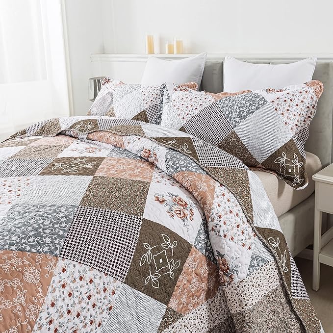 HoneiLife Oversized King Bedspreads 120x120-3 Pcs California King Quilt, Extra Large Quilt Sets All Season Use,Rustic Bedding Sets King Size,Reversible Coverlet Lightweight Microfiber Bed Quilts