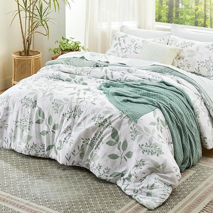 Bedsure Comforter Set Full Size - Cute Floral Bedding Comforter Set, 3 Pieces, 1 Soft Reversible Sage Green Botanical Flowers Comforter and Pillow Shams