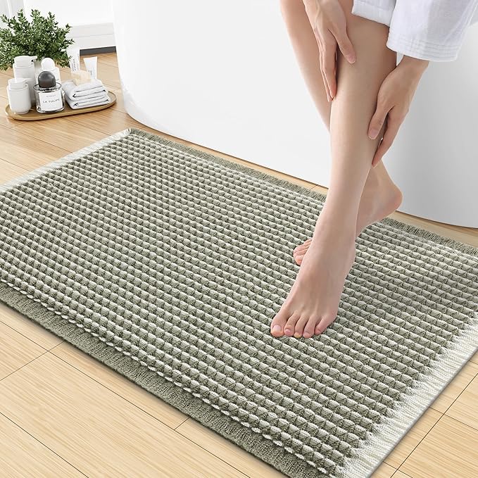 Smiry Waffle Bath Mat 30x18, Extra Soft Absorbent Bathroom Rugs, Non Slip Machine Washable Quick Dry Bath Rugs for Bathroom Floor, Tub, Shower, Home Decor Accessories, Green & Cream