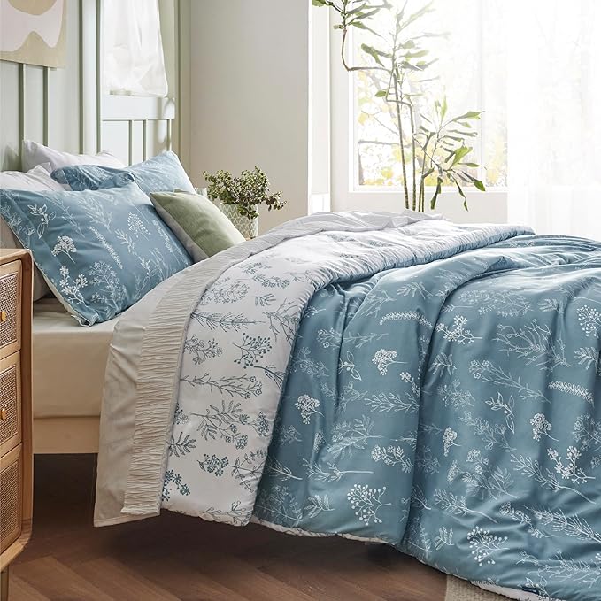 Bedsure Duvet Cover Queen Size - Reversible Mineral Blue Queen Duvet Cover Set with Zipper Closure, 3 Pieces Floral Patterned Bedding Set with 8 Corner Ties and 2 Pillow Shams