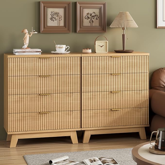 Fluted Nightstand, 31.5" Wide Side Table with 4 Large Storage Drawers, Mid Century Modern Wood Night Stand with Metal Handle, Wooden Bedside End Table for Bedroom, Living Room, Closet, Natural Oak