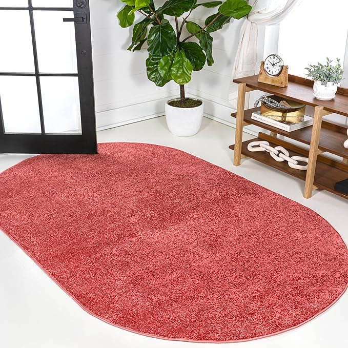 JONATHAN Y Haze Solid Low-Pile Red 6x9 Oval Indoor Area Rug, Coastal,Bohemian,Minimalist,Classic, Easy-Cleaning for Living Room,Bedroom,Kitchen,Pet Friendly,Non-Shedding (SEU100E-6OV)