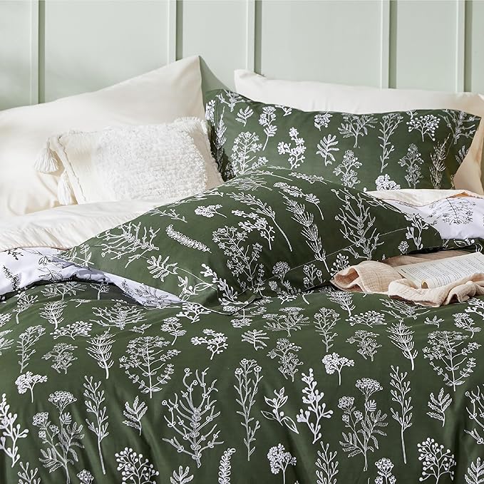 Bedsure Duvet Cover Queen Size - Reversible Dark Green Queen Duvet Cover Set with Zipper Closure, 3 Pieces Floral Patterned Bedding Set with 8 Corner Ties and 2 Pillow Shams