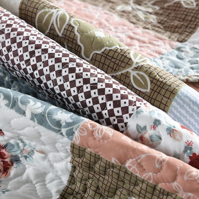 HoneiLife Quilt Set King Size - 3 Piece Microfiber Quilts Reversible Bedspreads Patchwork Coverlets Floral Bedding Set All Season Quilts-Mocha Rose,King Size