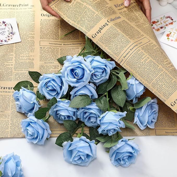 30 Pcs Rose Artificial Flowers in Bulk Real Touch Long Stem Silk Roses Bouquets Realistic Faux Flowers for Wedding Bridal Shower Home Decor Floral Arrangements Table Centerpiece(Light Blue)