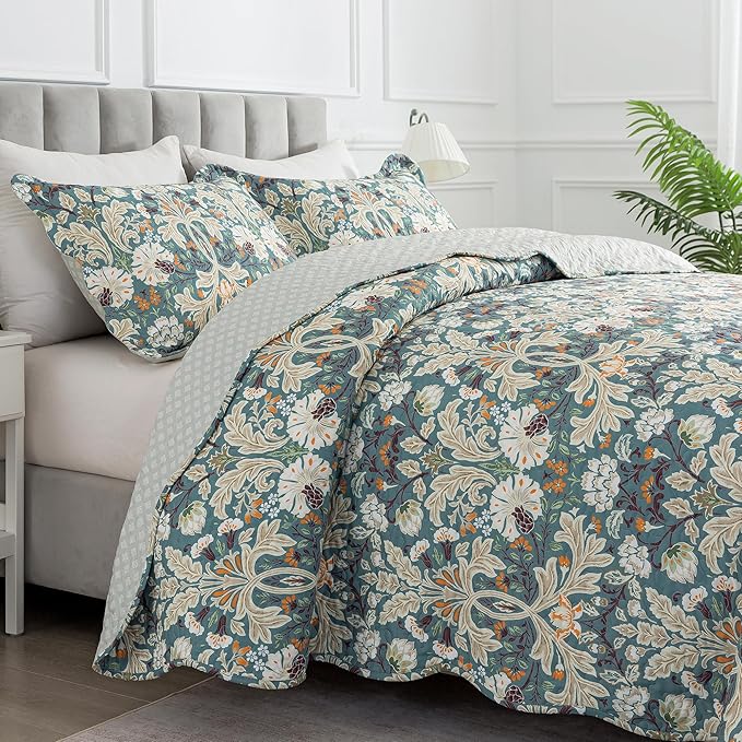 HoneiLife Queen Quilt Bedding Set - Microfiber Quilt Sets for Queen Bed, 3-Piece Lightweight Bedspreads,Reversible Coverlets Rustic Bed Cover, Floral Bedding Set All Season Quilts-Grayish Green