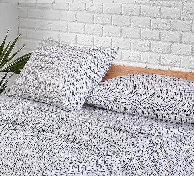 RUVANTI 100% Cotton Sheets Queen Size Set, 4 Pieces, Soft & Breathable Percale Weave Bedding, Deep Pocket 16", Hotel Standard, Crisp Cool Feeling, Durable, Perfect Floral Bed Sheet, Chevron