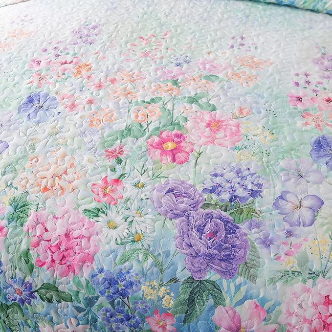 HoneiLife Quilt Set - King Size Floral Quilts, 3-Piece Microfiber Coverlets, Lightweight All Season Bedding Set - Dream Garden, Purple